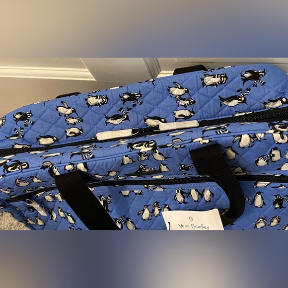 NWT Vera Bradley Compact Traveler Bag - Picture 3 of 8